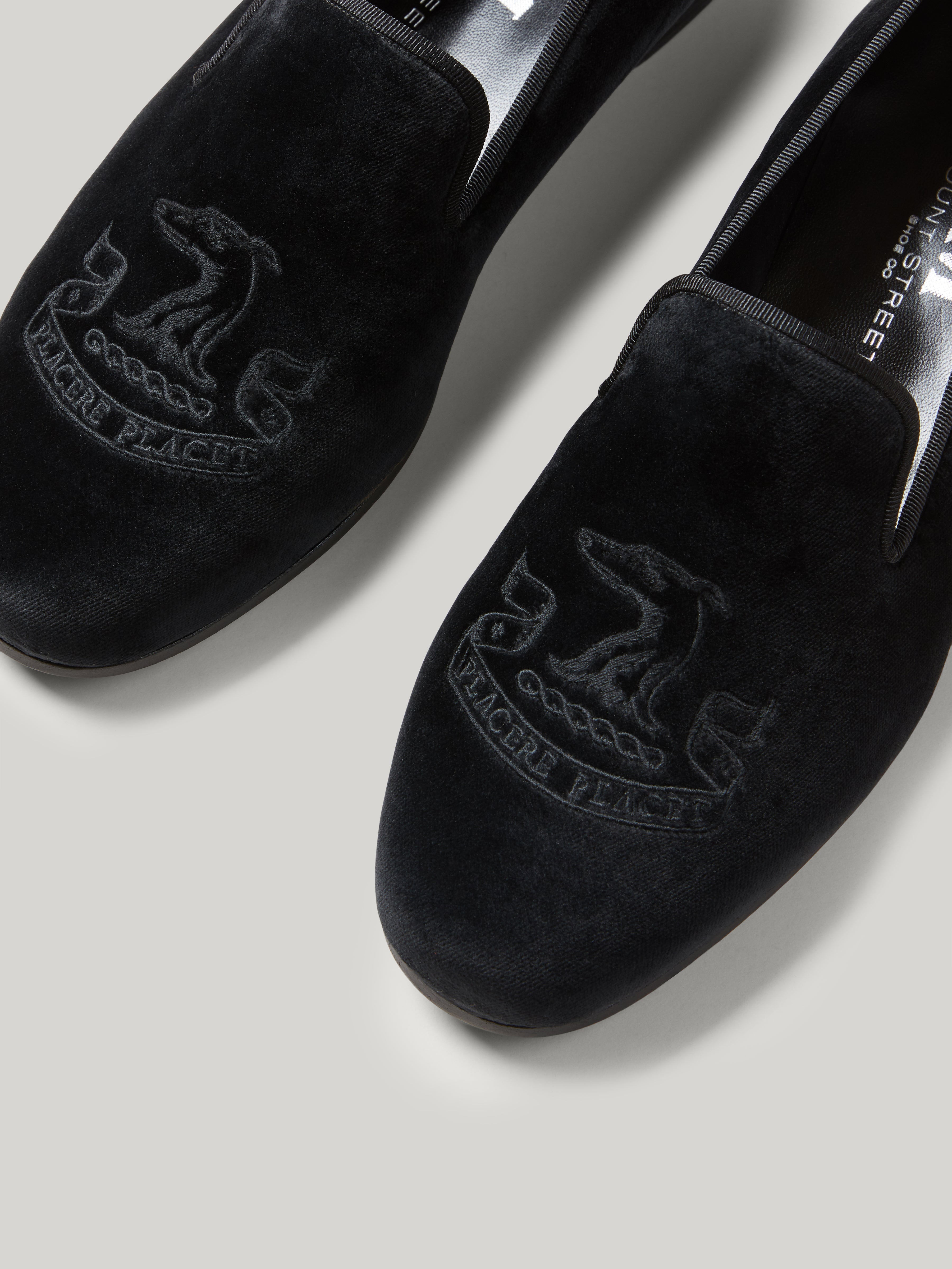 The Connaught Hand-Embroidered Male Slippers