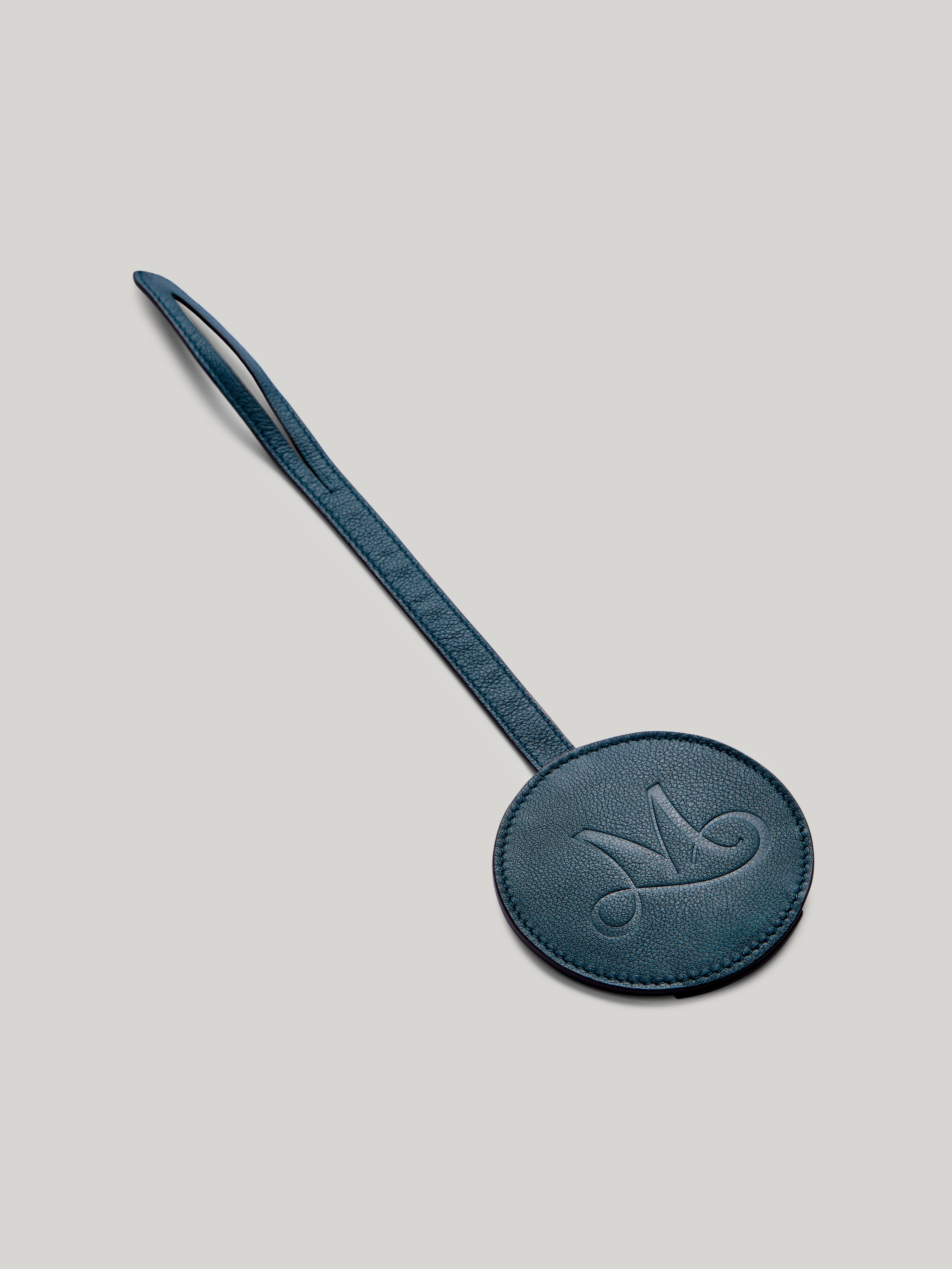 Maybourne x Métier Luggage Tag