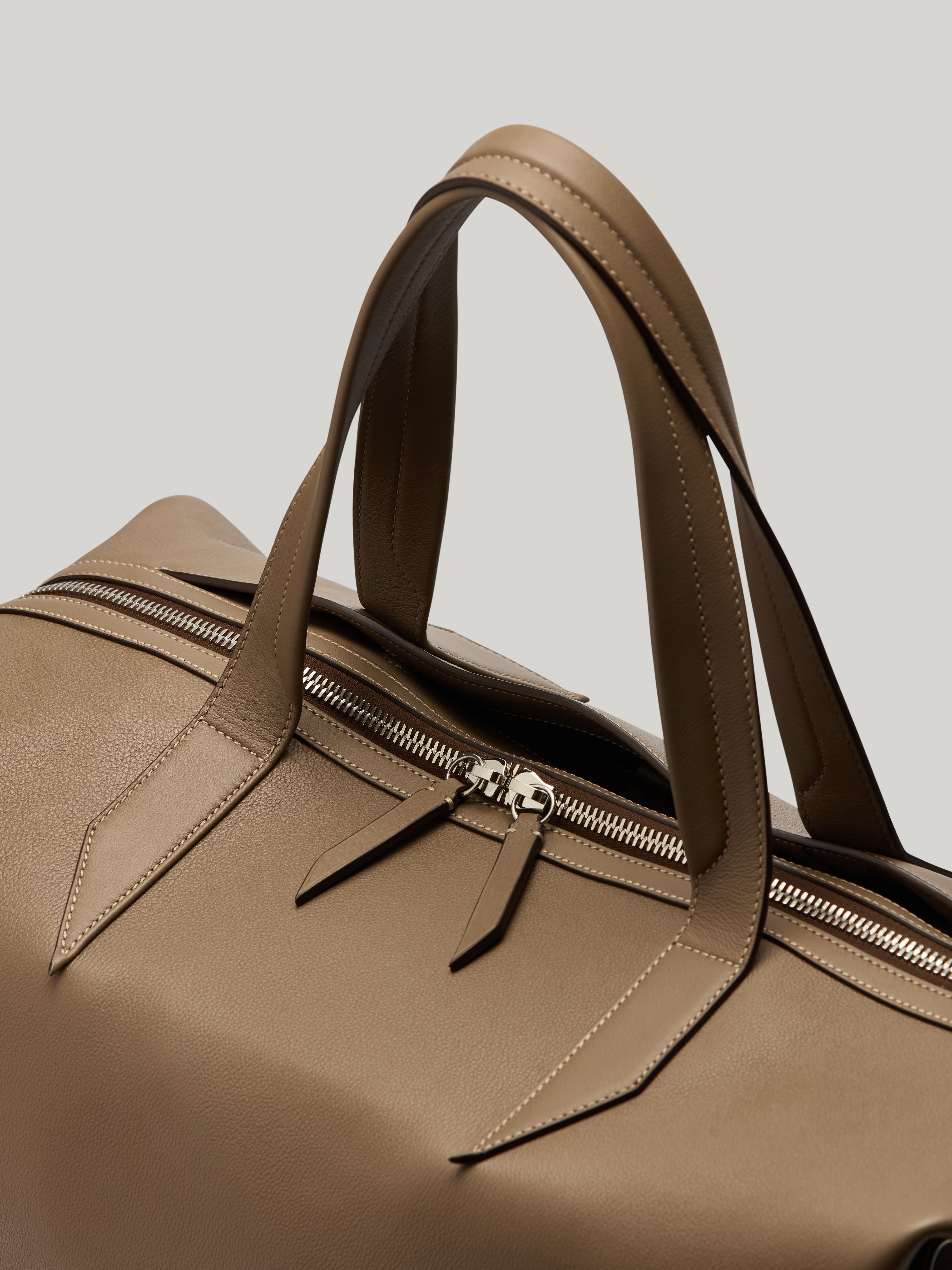 Maybourne x Métier Nomad Weekend Bag